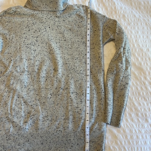 LAST CHANCE Everlane Cashmere Rib Turtleneck Sweater Donegal Grey Small - Picture 6 of 8
